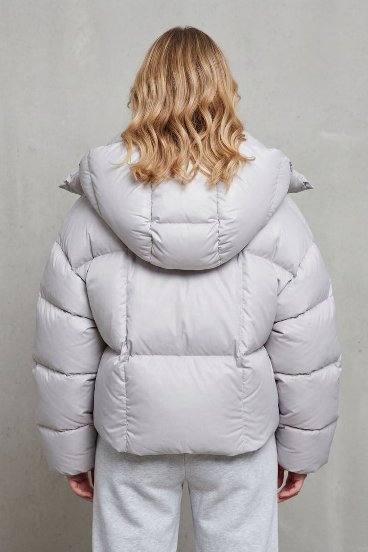 Venla cloud soft cropped puffer jacket – image 3