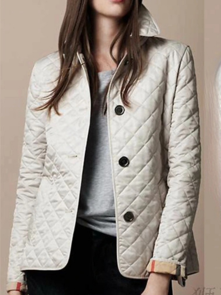 Allison fitted diamond quilted jacket with belted back – image 3