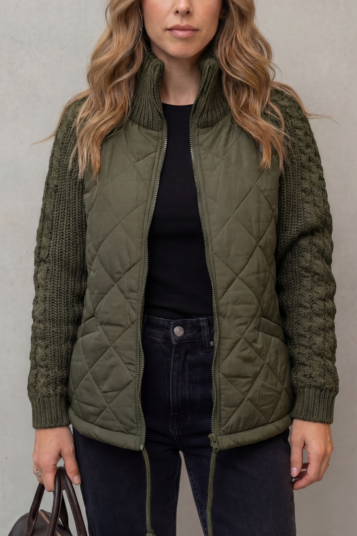 Sierra quilted puffer jacket with knit trim – image 8