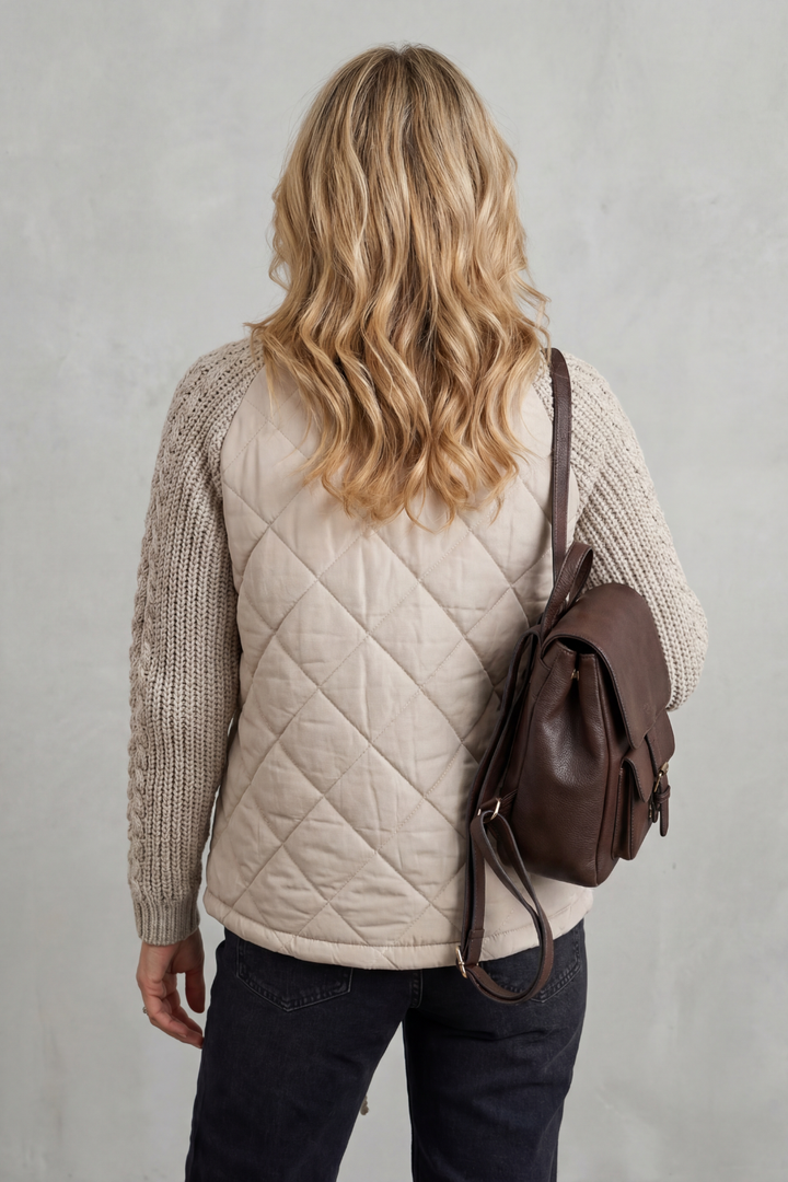 Sierra quilted puffer jacket with knit trim – image 4