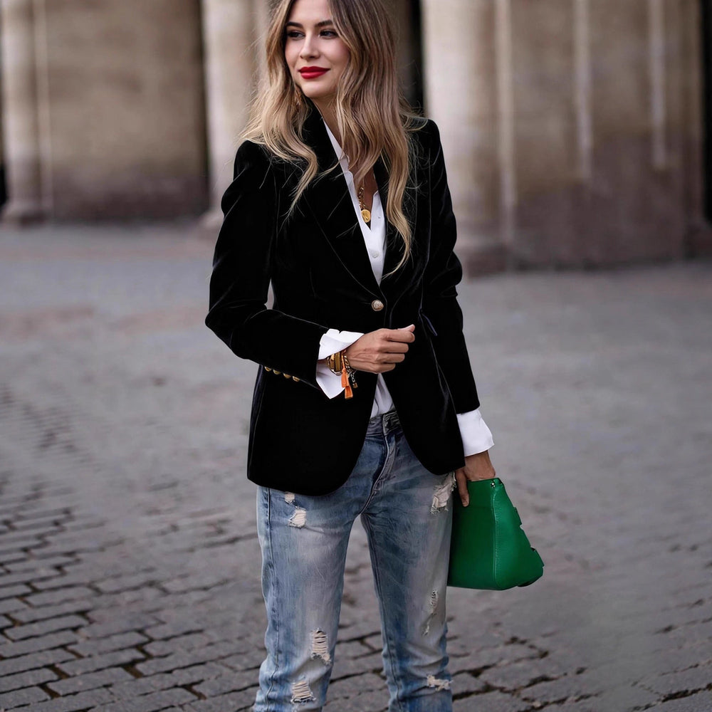 Laila fitted velvet blazer jacket – image 2