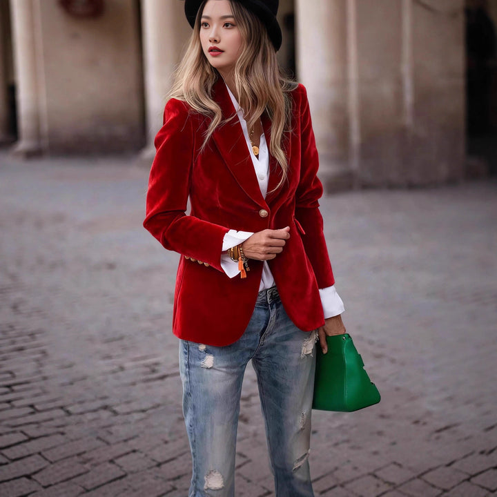 Laila fitted velvet blazer jacket – image 4
