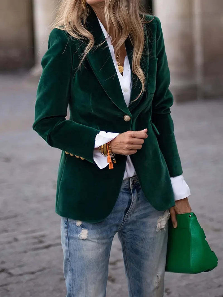 Laila fitted velvet blazer jacket – image 10