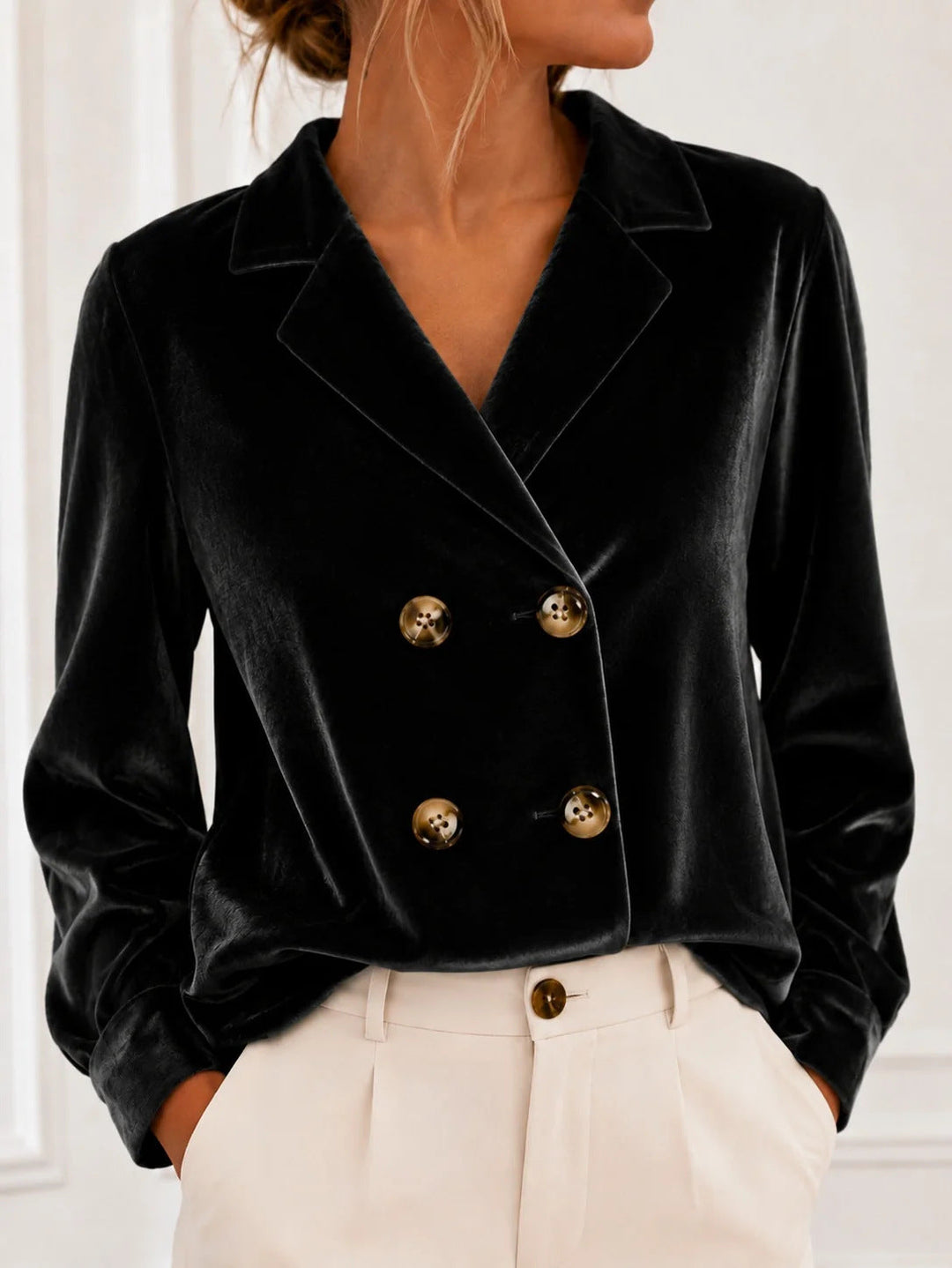 Rhea cropped double breasted velvet blazer – image 13