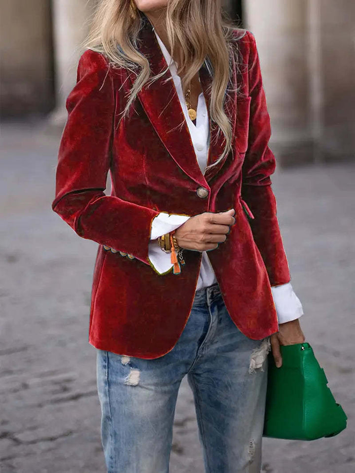 Laila fitted velvet blazer jacket – image 16