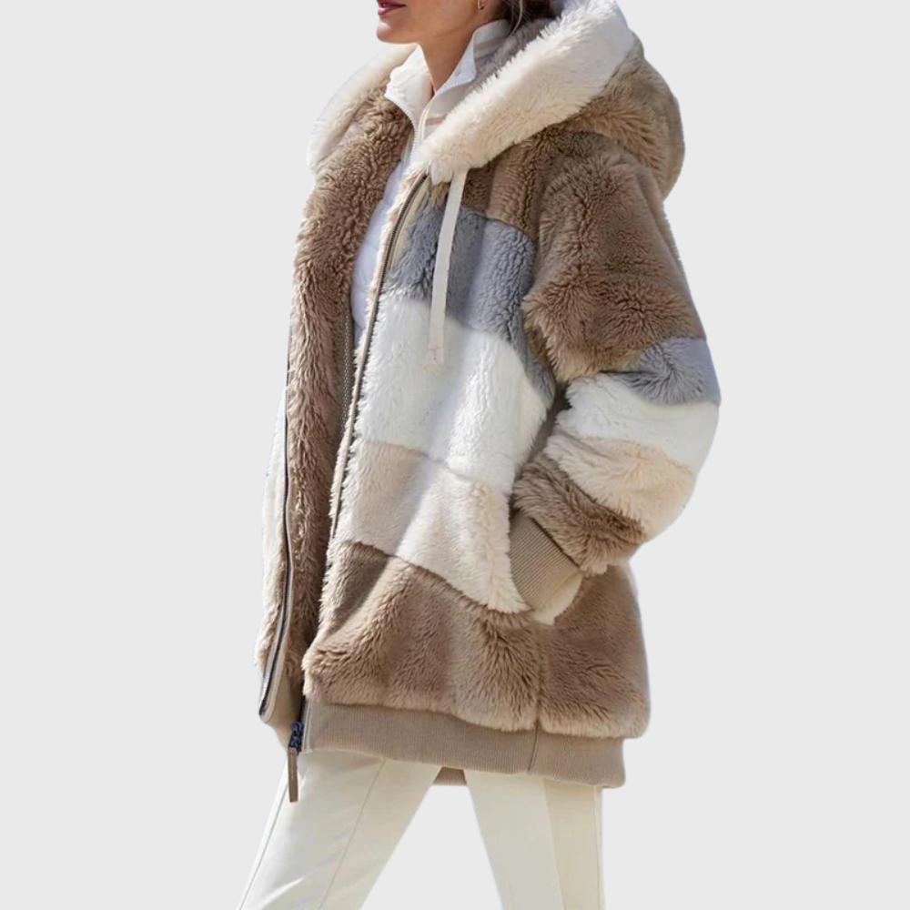 Tilda cozy hooded jacket – image 3