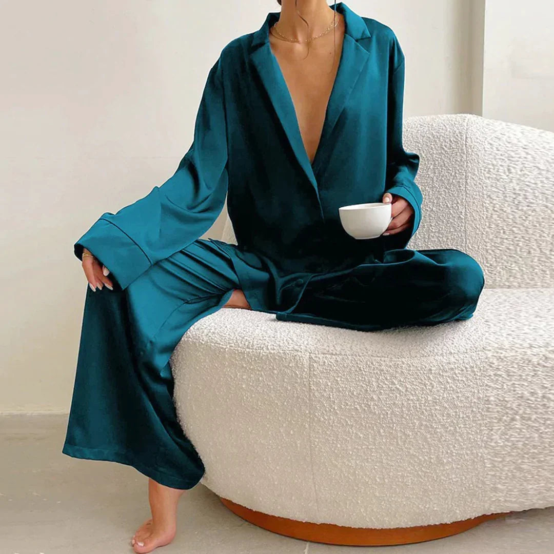 Paloma satin pajama set with wide leg pants – image 6