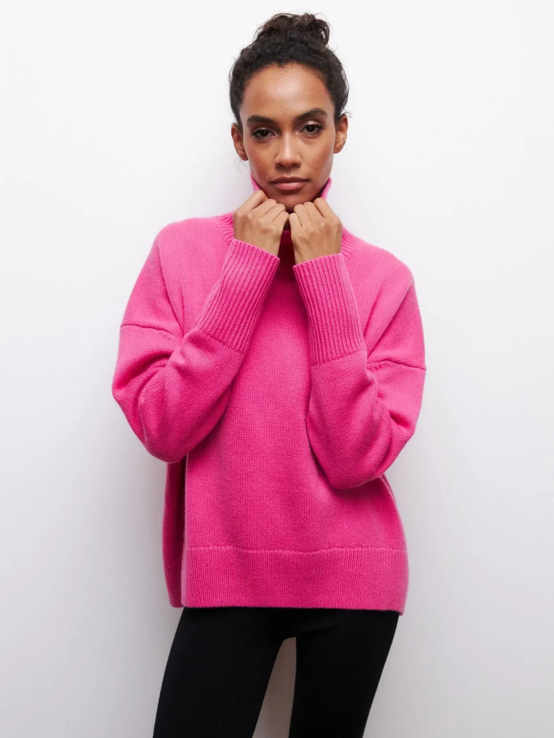 Isadora chunky knit turtleneck sweater – image 10