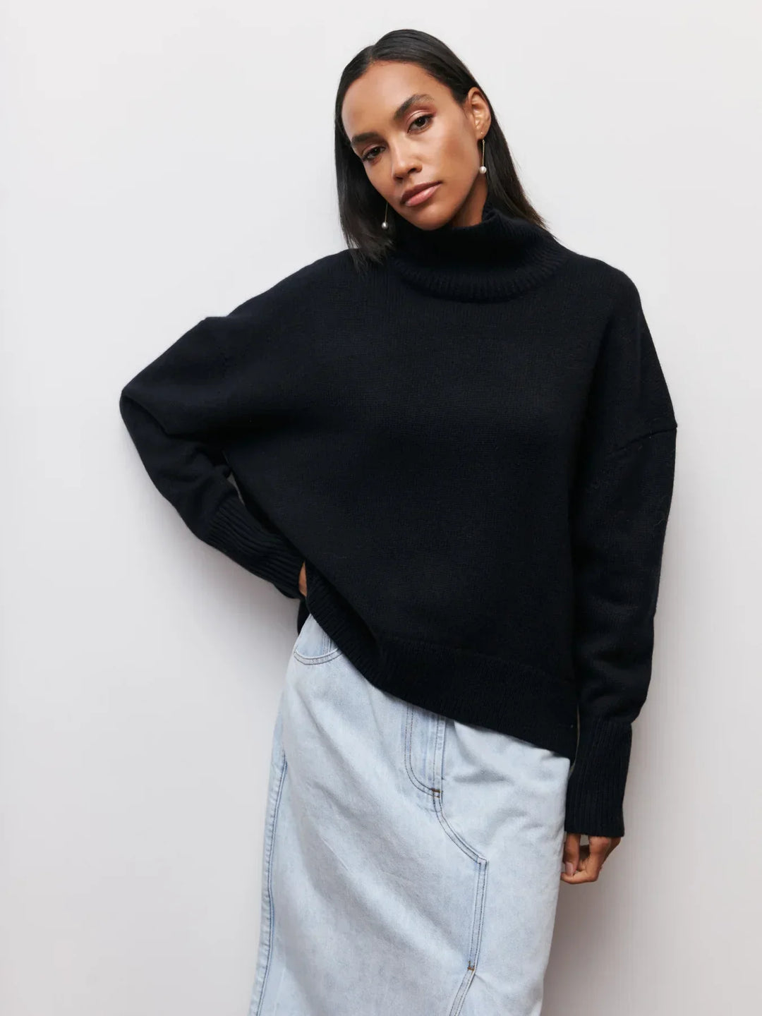 Isadora chunky knit turtleneck sweater – image 16