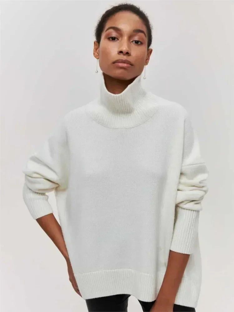 Isadora chunky knit turtleneck sweater – image 4