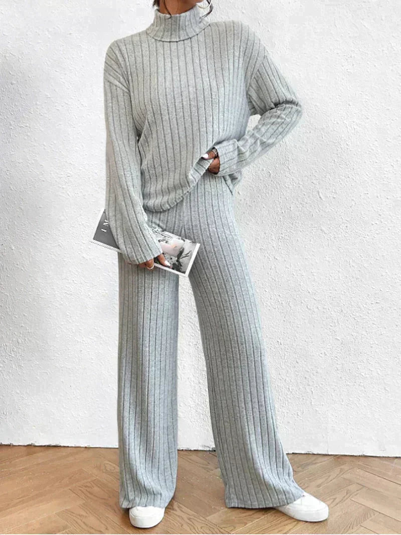 Alana two piece turtleneck knit set – image 4