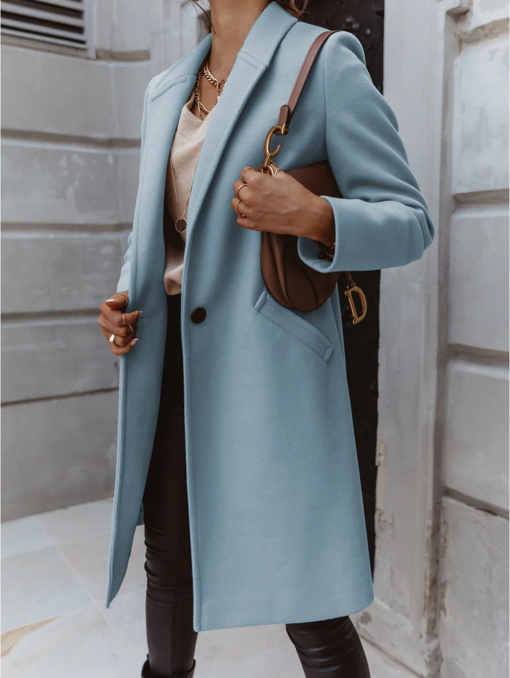 Dorothea long lapel button coat – image 3