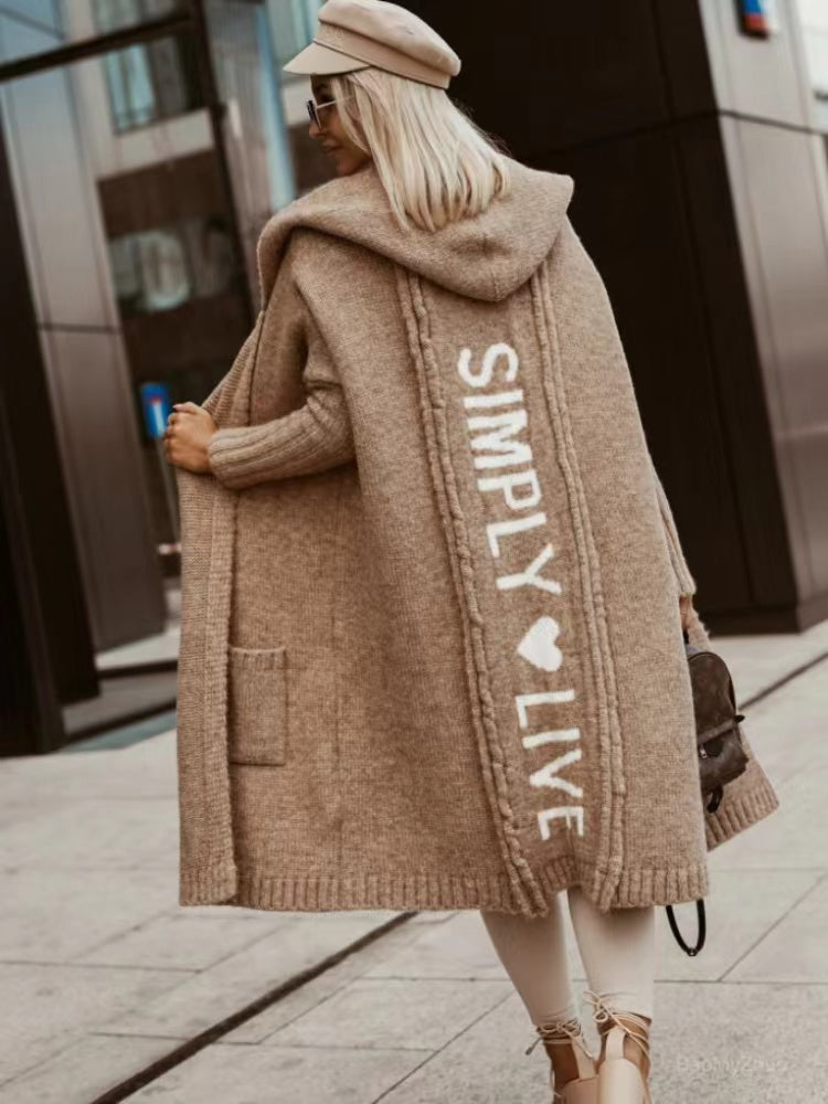 Evelina oversized winter coat – image 10