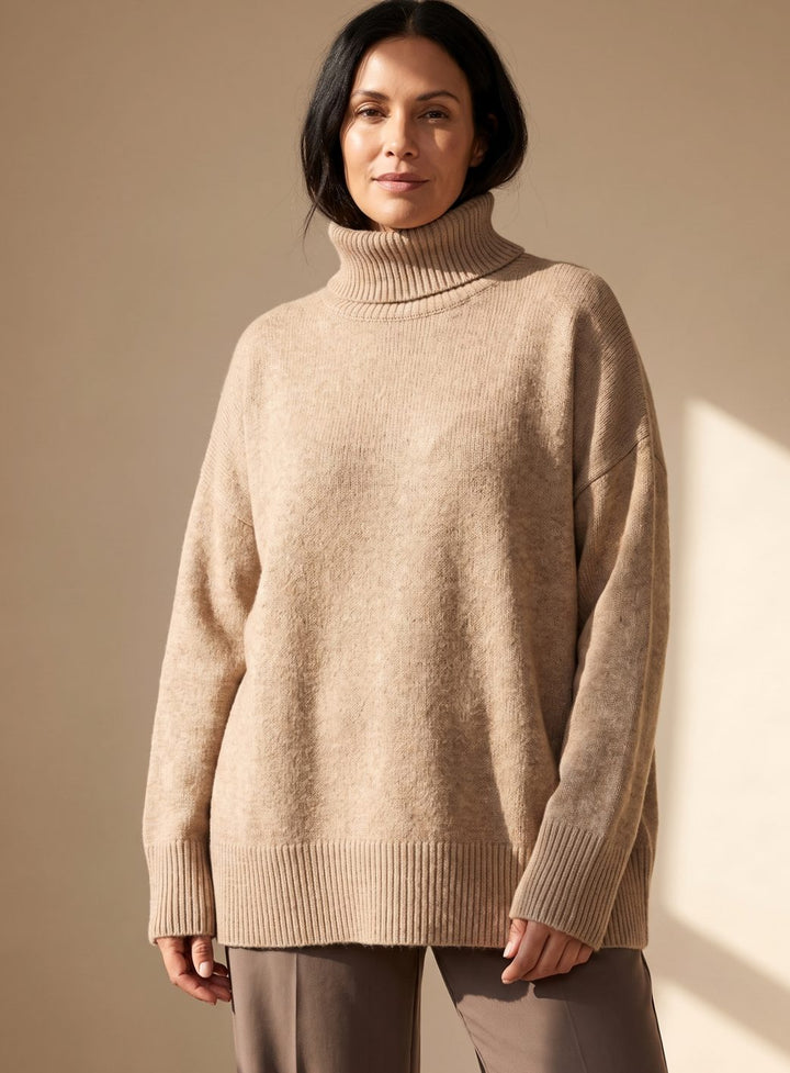 Clarisse oversized turtleneck lounge set – image 4