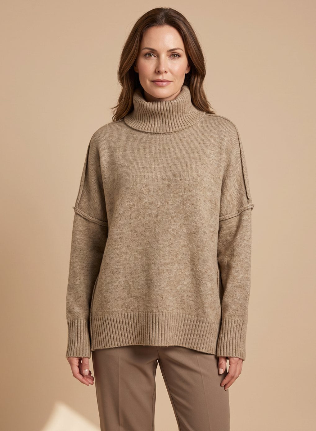 Clarisse oversized turtleneck lounge set – image 5