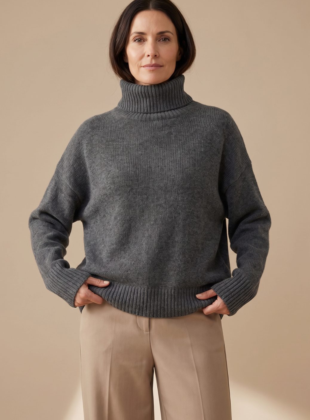 Clarisse oversized turtleneck lounge set – image 7