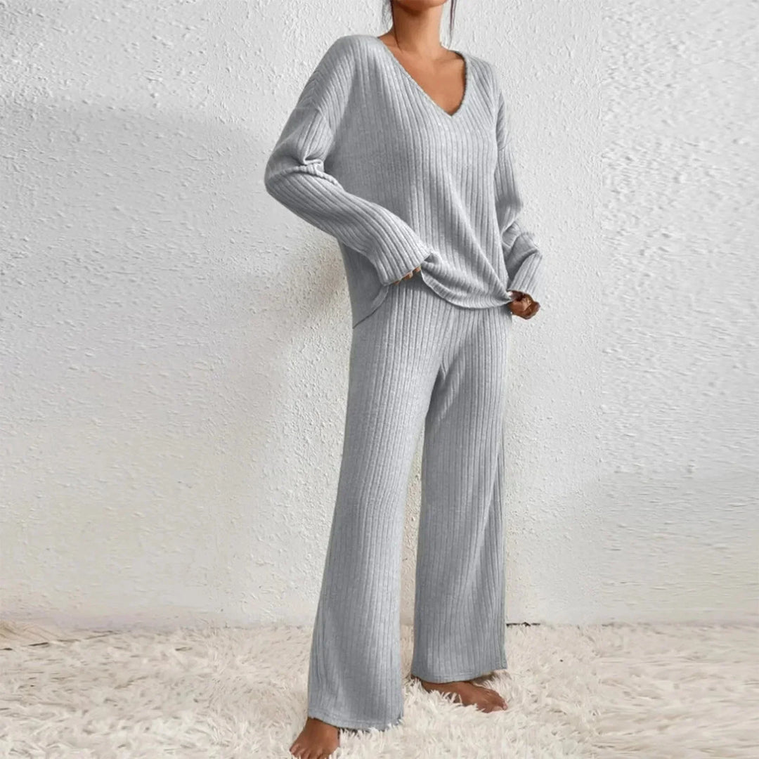 Greer ribbed v neck lounge set with wide leg pants – image 9