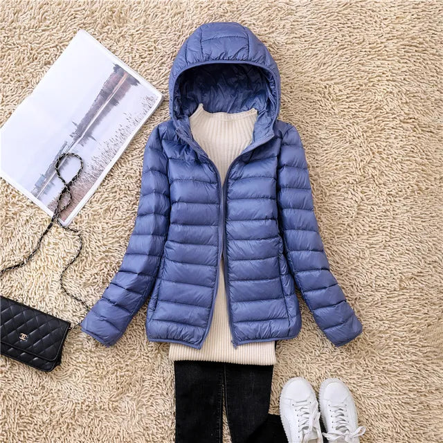 Alyssa ultralight packable puffer jacket with hood – image 5