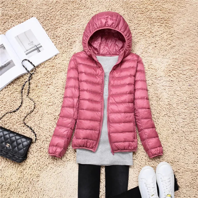 Alyssa ultralight packable puffer jacket with hood – image 10