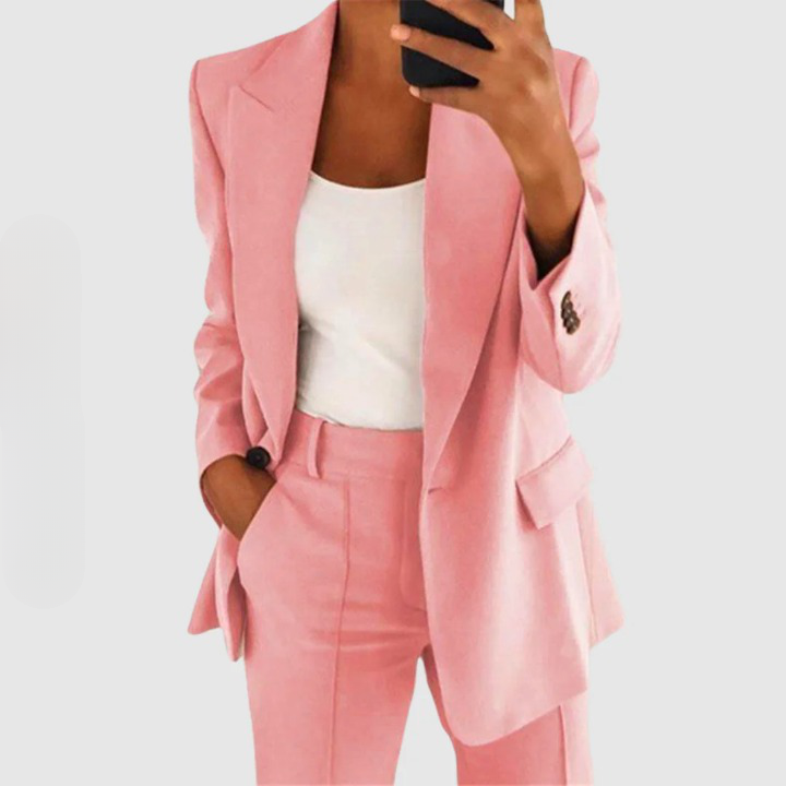 Camilla tailored blazer and pants suit – image 5