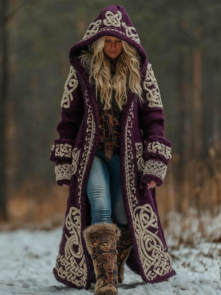 Ivy hooded long knit coat with Celtic pattern – image 6