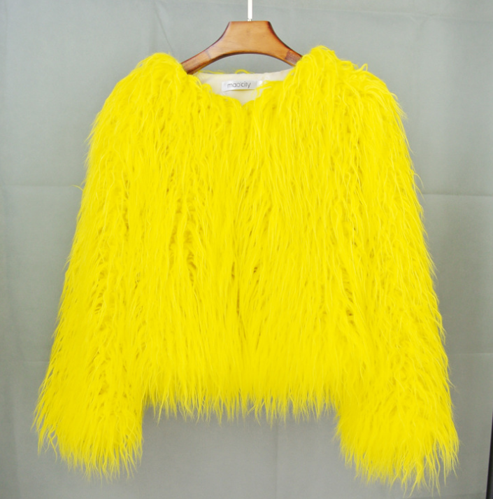 Priscilla faux fur coat – image 8