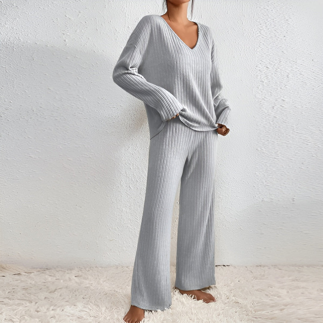Willa two piece v neck knit set – image 14