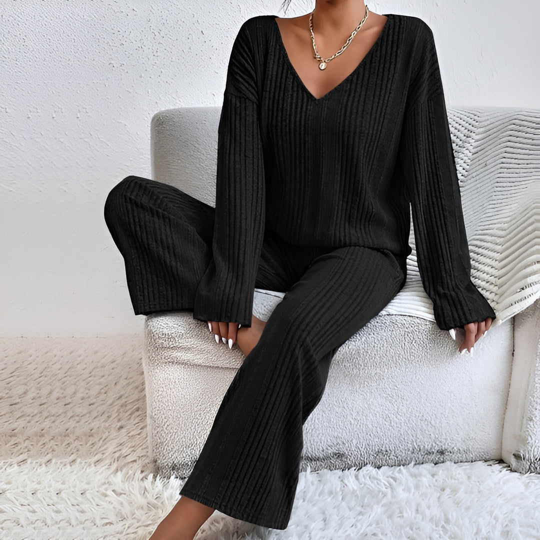 Willa two piece v neck knit set – image 6