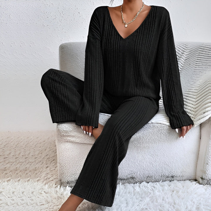 Willa two piece v neck knit set – image 6