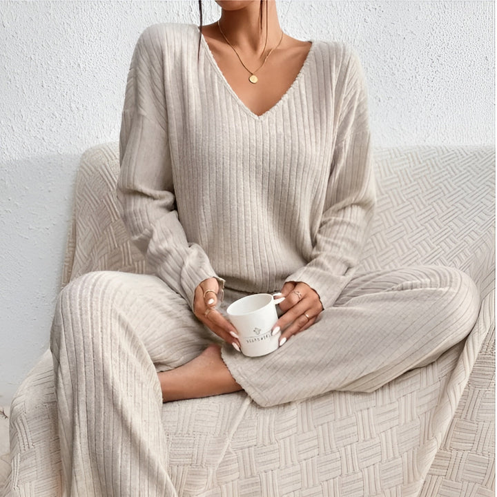 Willa two piece v neck knit set – image 2