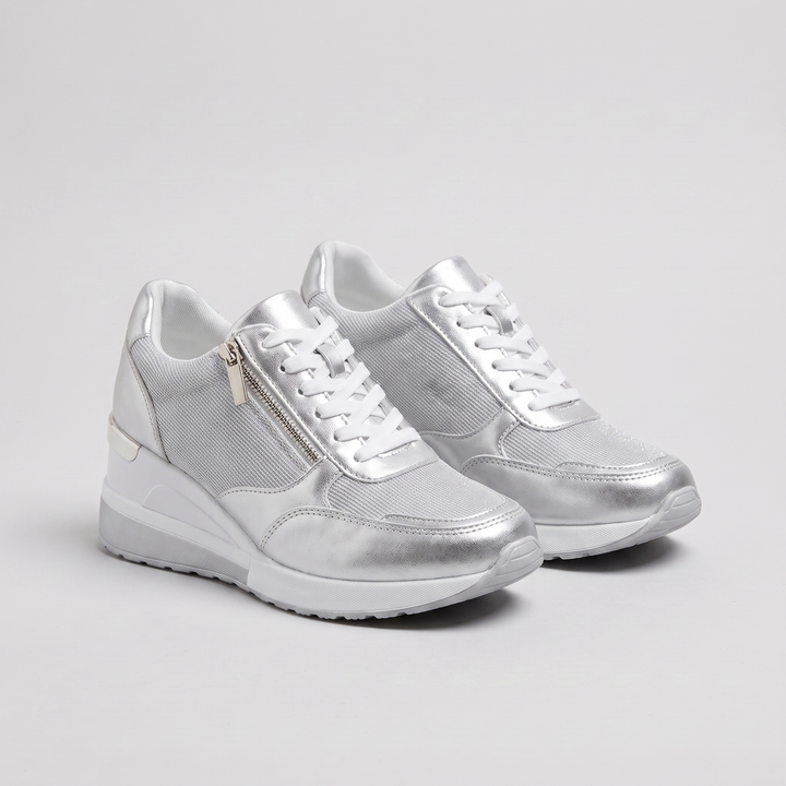 Veronica – White and Gold Trainers