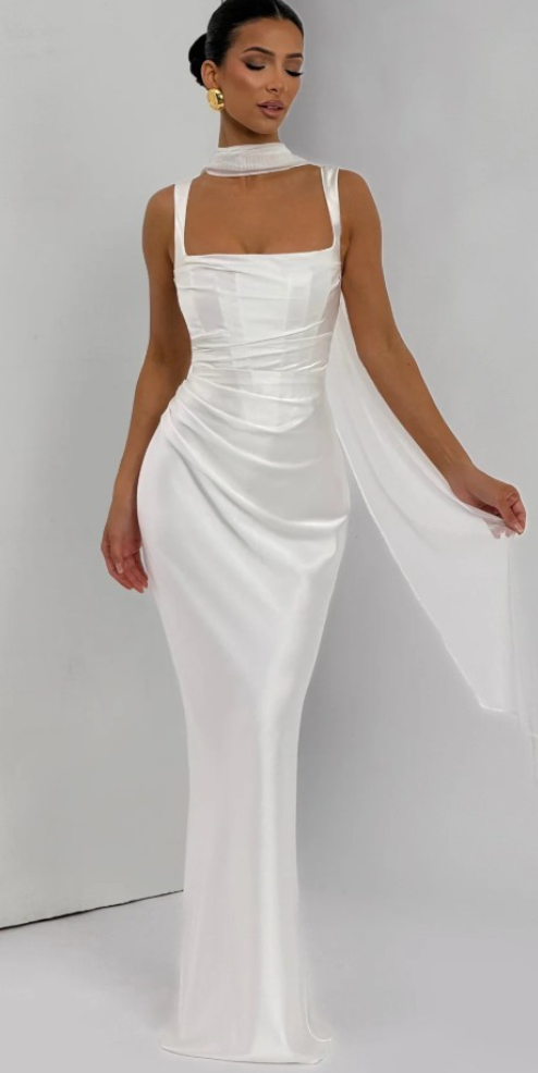 Della square neck satin maxi dress – image 5