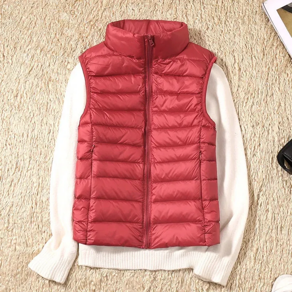 Isla lightweight water resistant padded vest – image 2