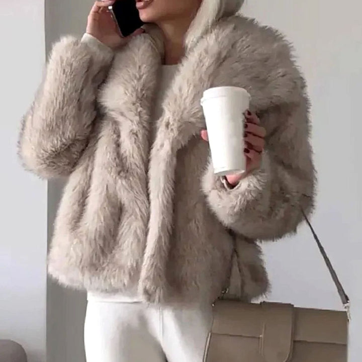 Bianca cropped open front faux fur jacket – image 2
