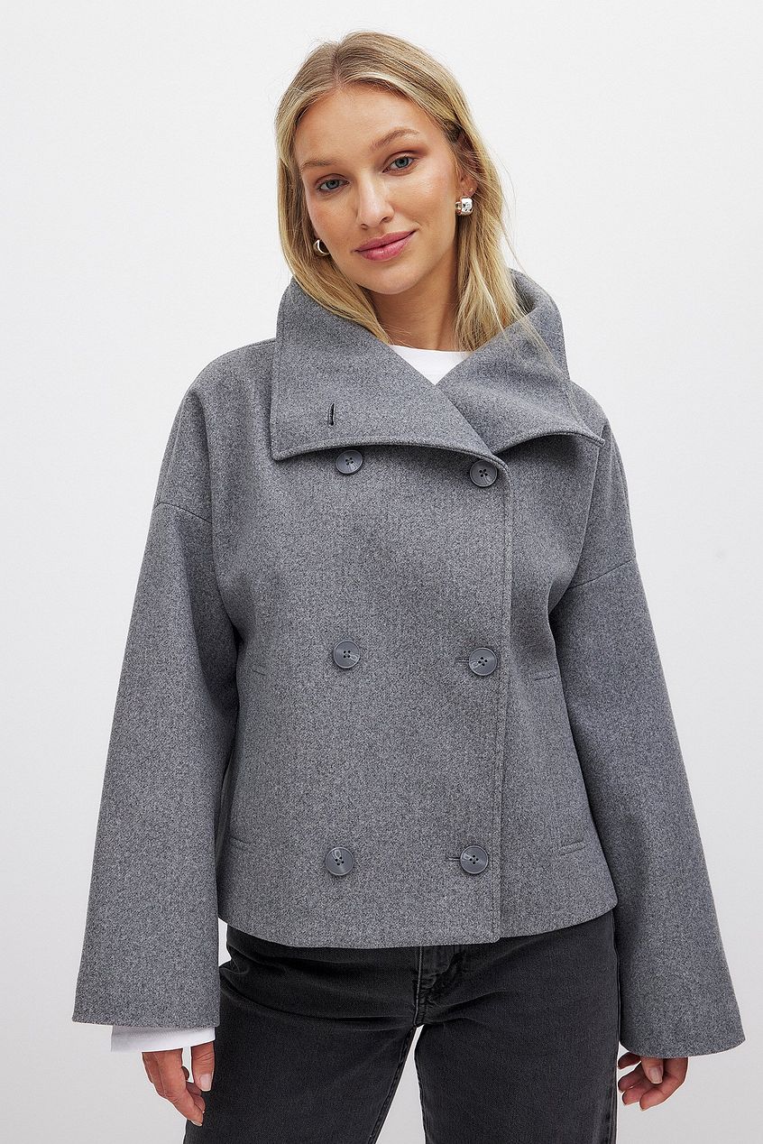 Remi cropped jacket with double snap front – image 4
