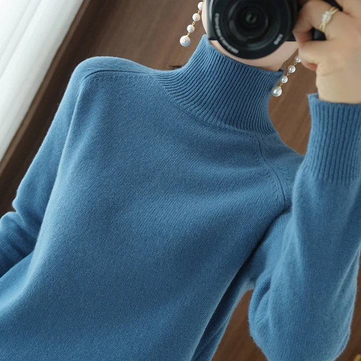 Clara fine knit turtleneck sweater – image 6