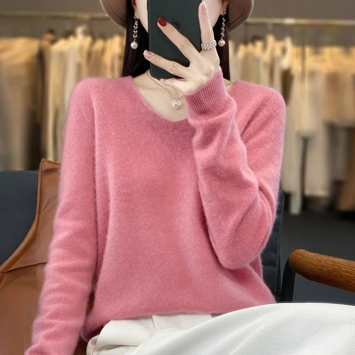 Lillian v neck wool sweater – image 5