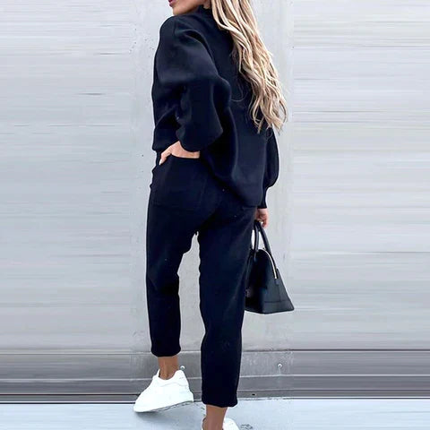 Adelaide turtleneck lounge set with high waist pants – image 6